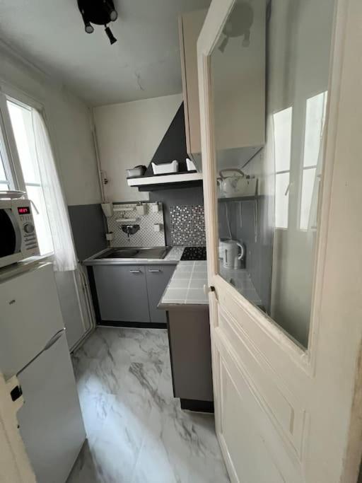 Montmartre Joli 2 Pieces Au Pied Du Sacre Coeur Apartman Párizs Kültér fotó